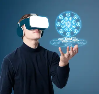 Augmented Reality & Virtual Reality